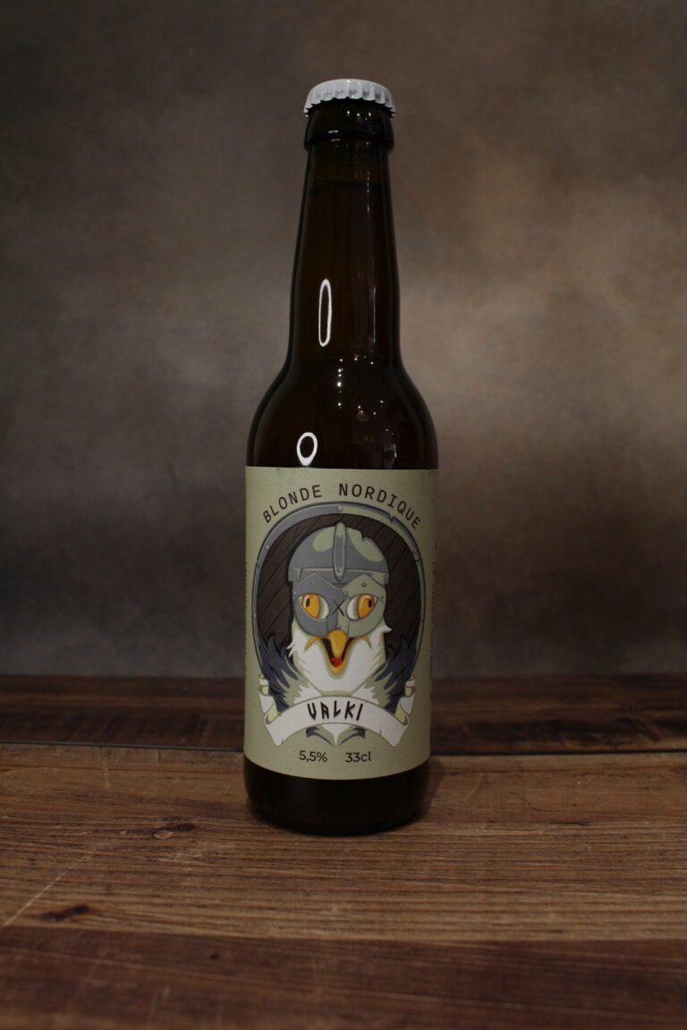 Photo de face d'une bouteille de bière Valki par la brasserie du Singe Savant